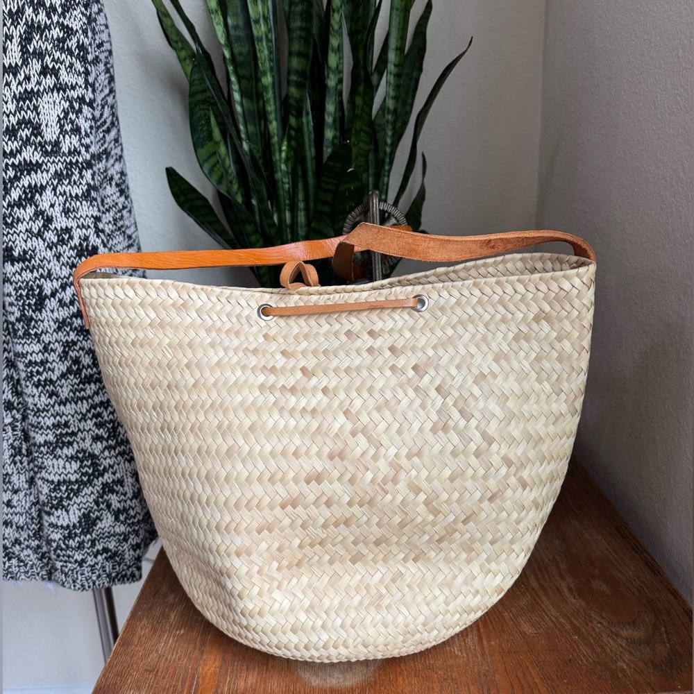 Woven Straw Shoulder Tote Bag with Leather Trim - Natural - Picture 8 of 12